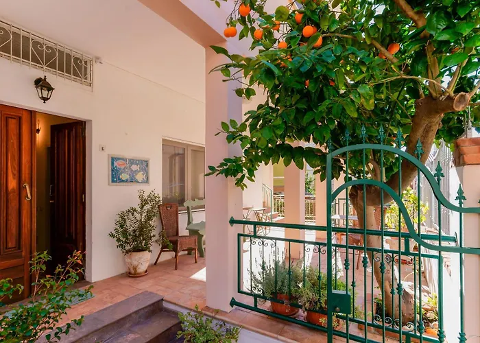 Nonnadele ゲストハウス イグレージアス