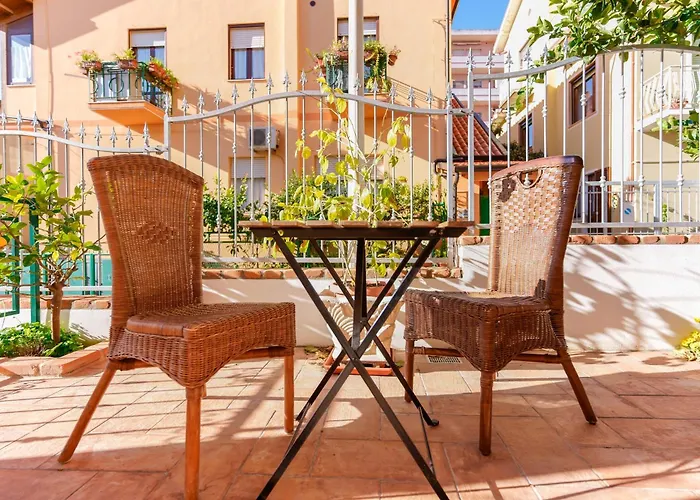 Gasthuis Nonnadele 3*