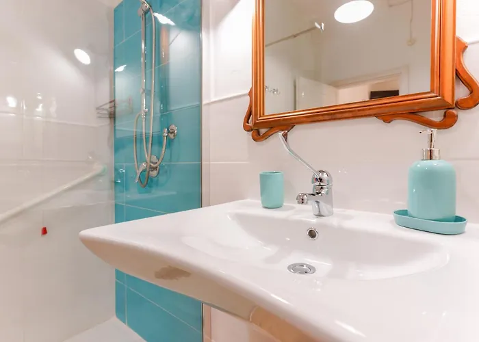 Nonnadele Gasthuis Iglesias